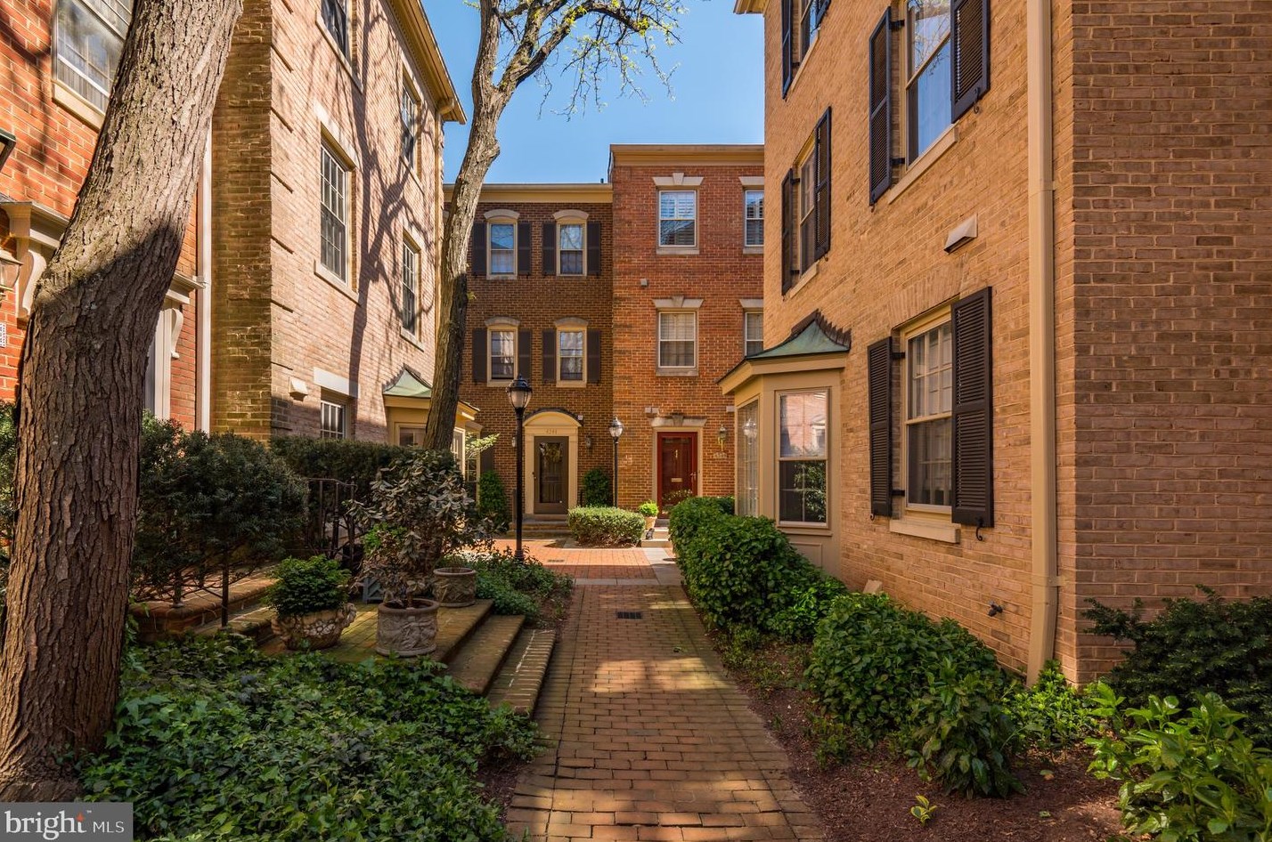 4346 Westover Pl Nw, Washington, DC 20016