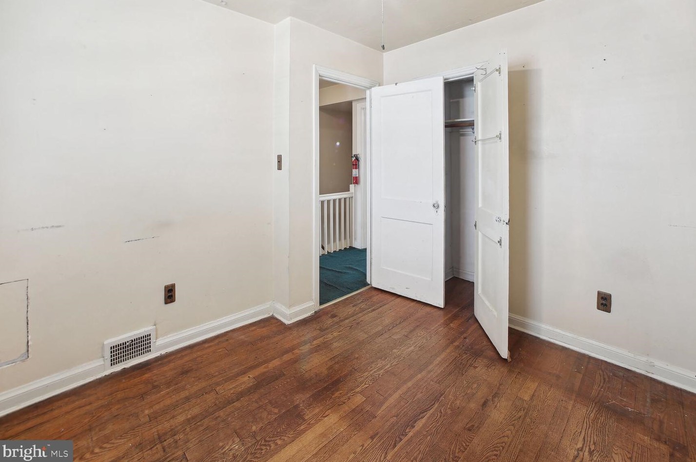 3342 Alden Pl, Washington DC 20019-1314 exterior