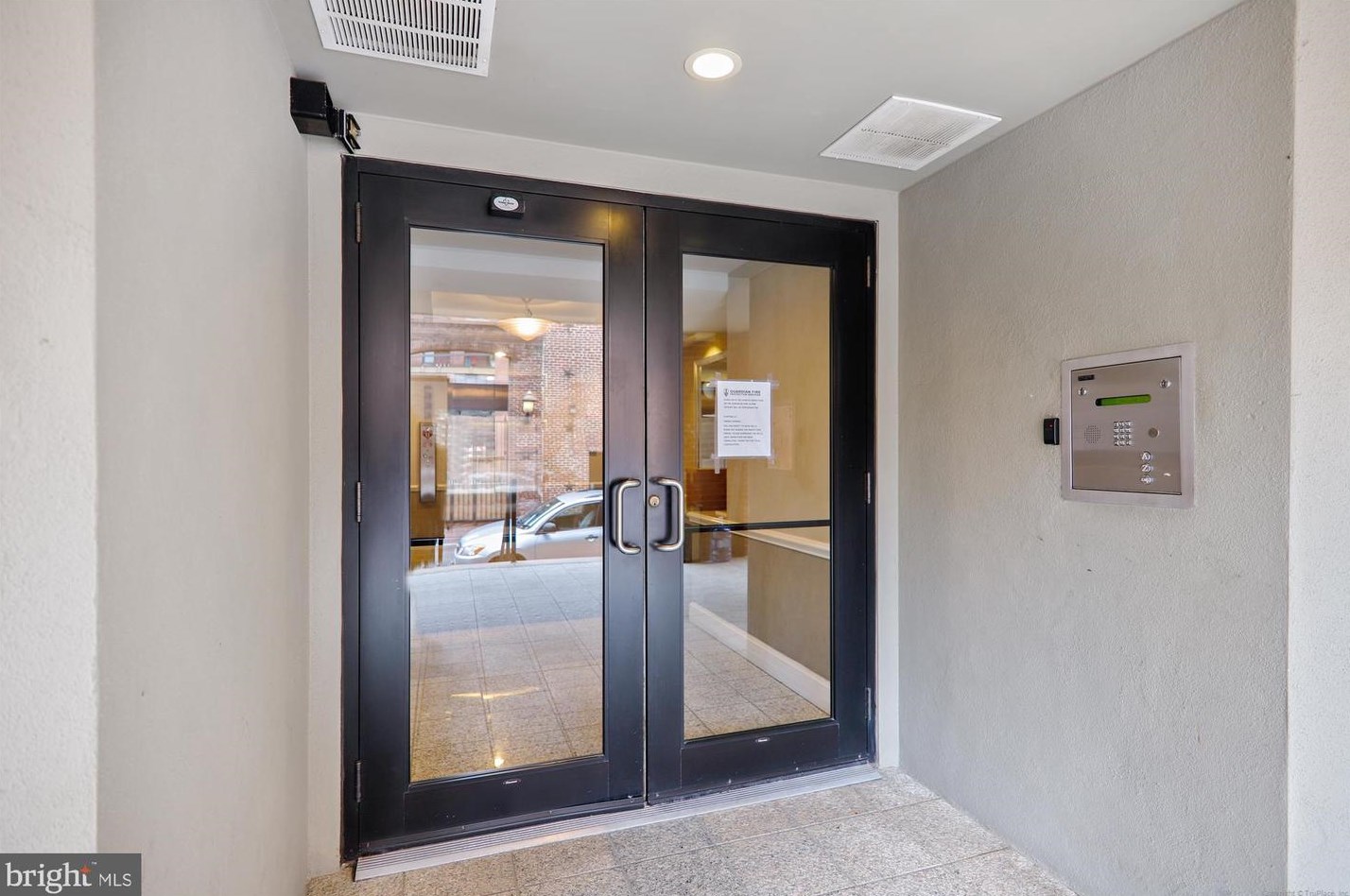 3210 Grace St Nw #205, Washington, DC 20007