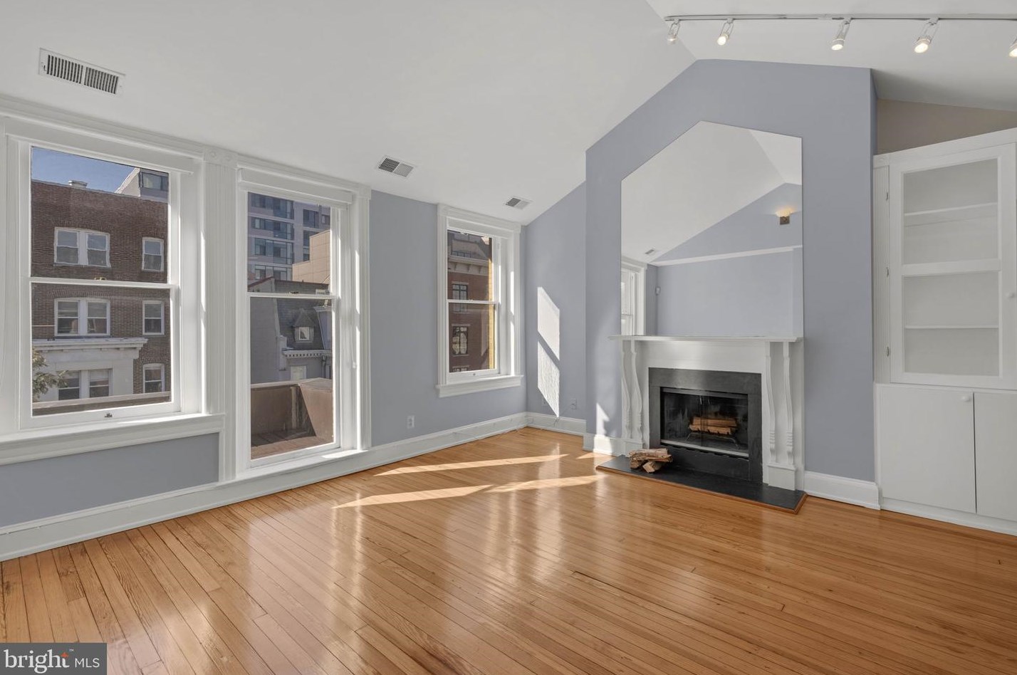 2115 N St Nw #4, Washington, DC 20037