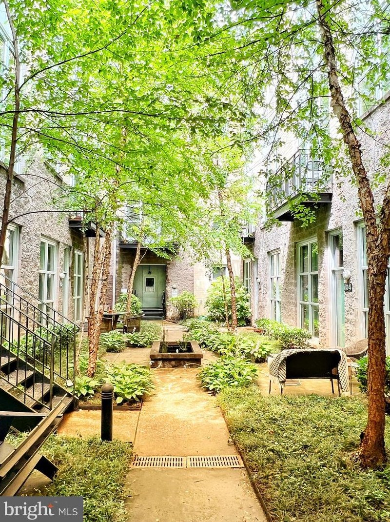 2380 Champlain St Nw, Washington, DC 20009