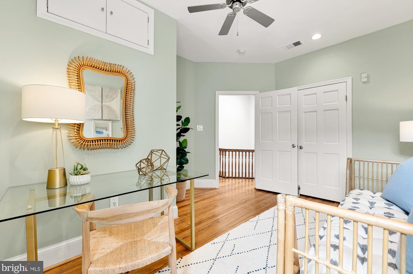 415 10 St, Washington DC 20003-2133 exterior