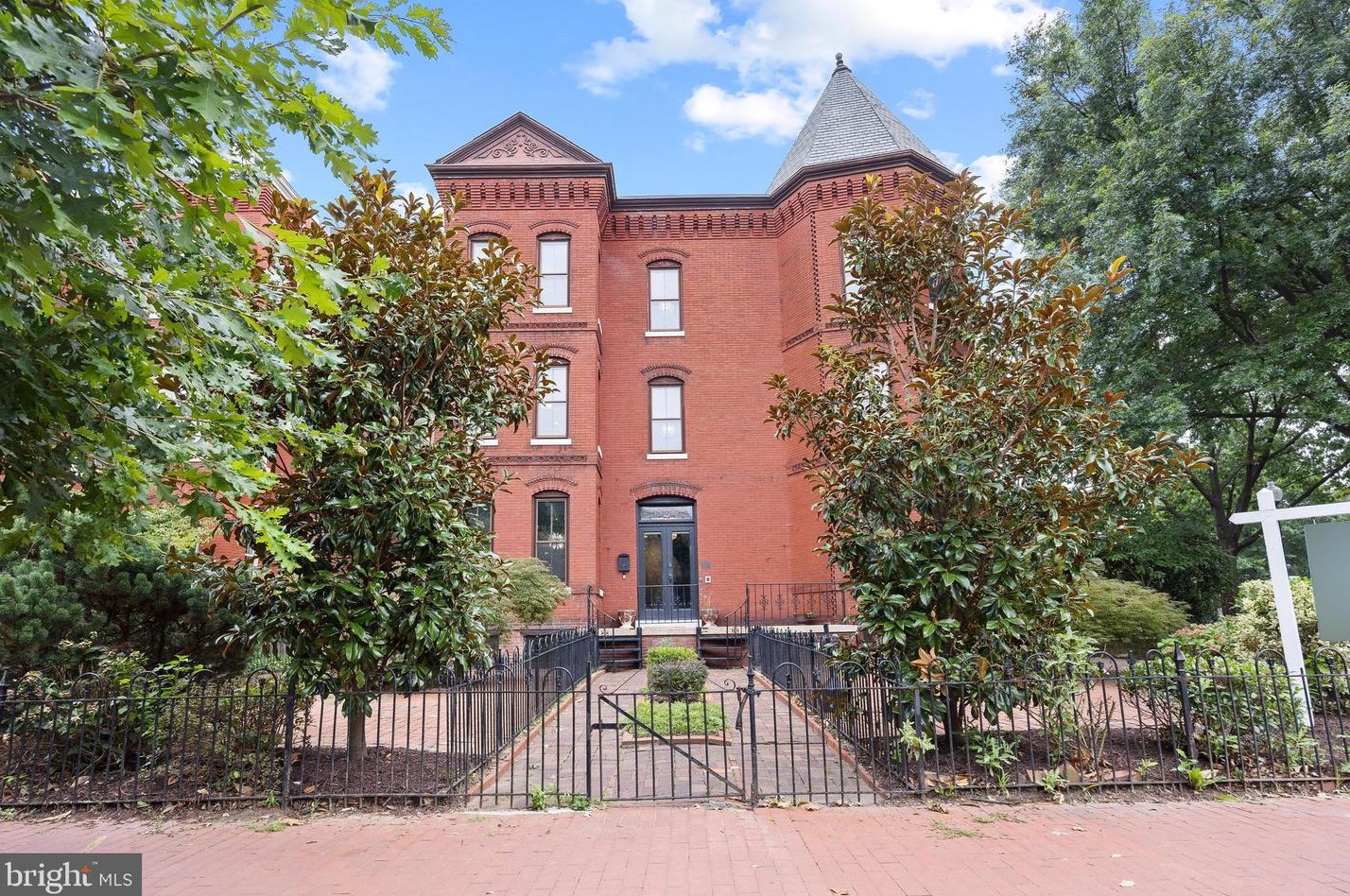 301 Maryland Ave Ne, Washington, DC 20002