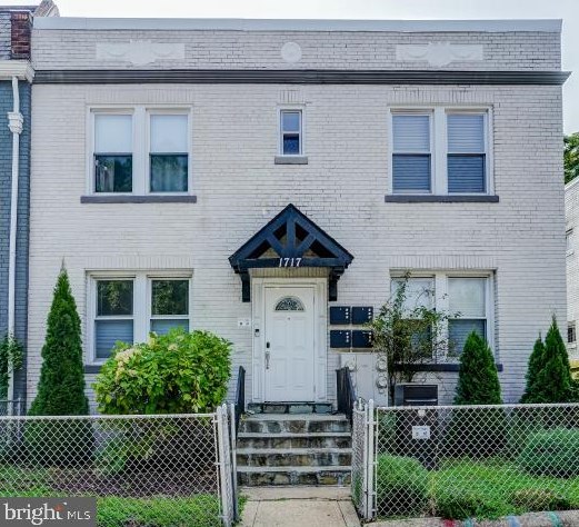 1717 West Virginia Ave Ne #101, Washington, DC 20002