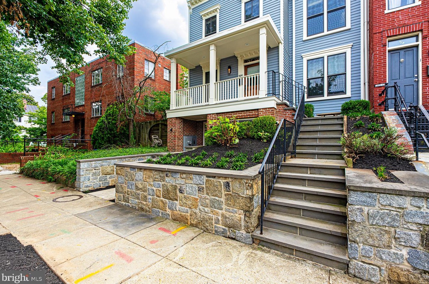 325 D St Se, Washington, DC 20002