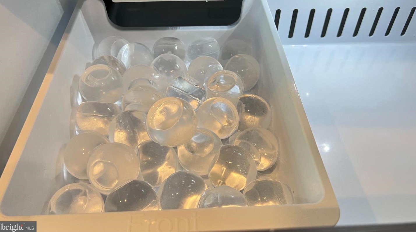 3810 Ft Lincoln Dr, Washington DC 20018-4311 exterior