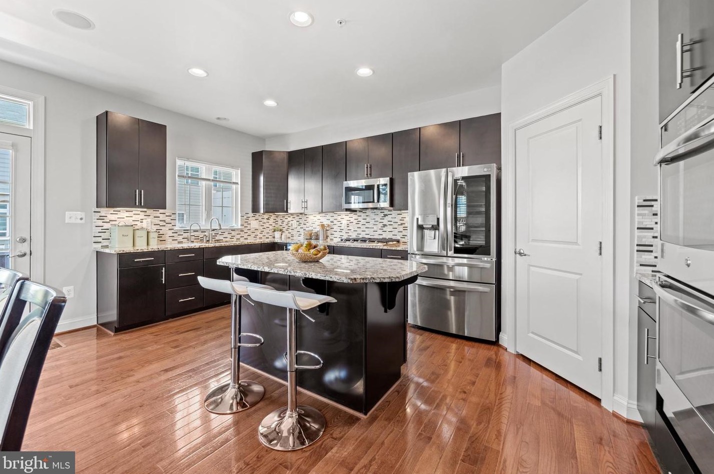 3810 Ft Lincoln Dr, Washington DC 20018-4311 exterior