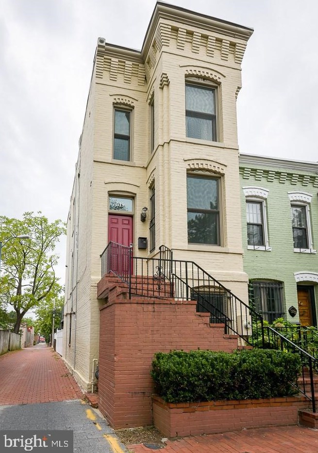 519 10th St Se, Washington, DC 20003