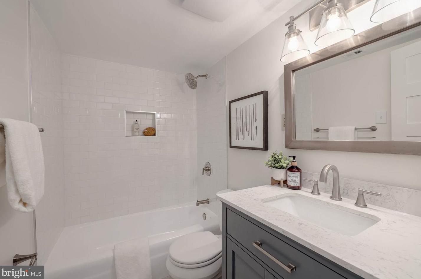 629 4 St, Washington DC 20002-4905 exterior