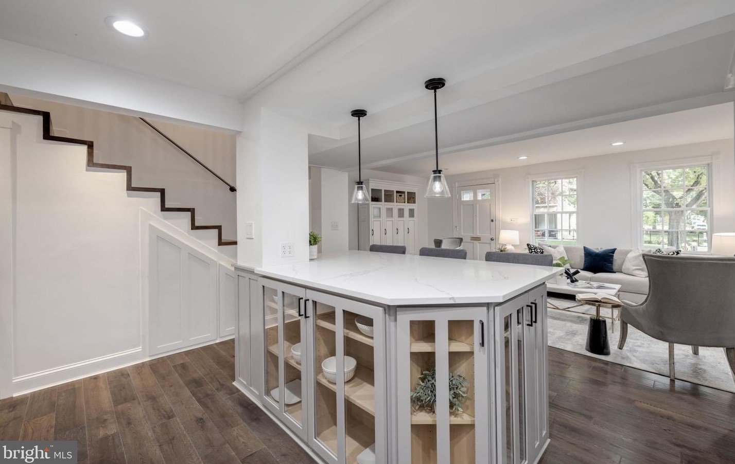 629 4 St, Washington DC 20002-4905 exterior