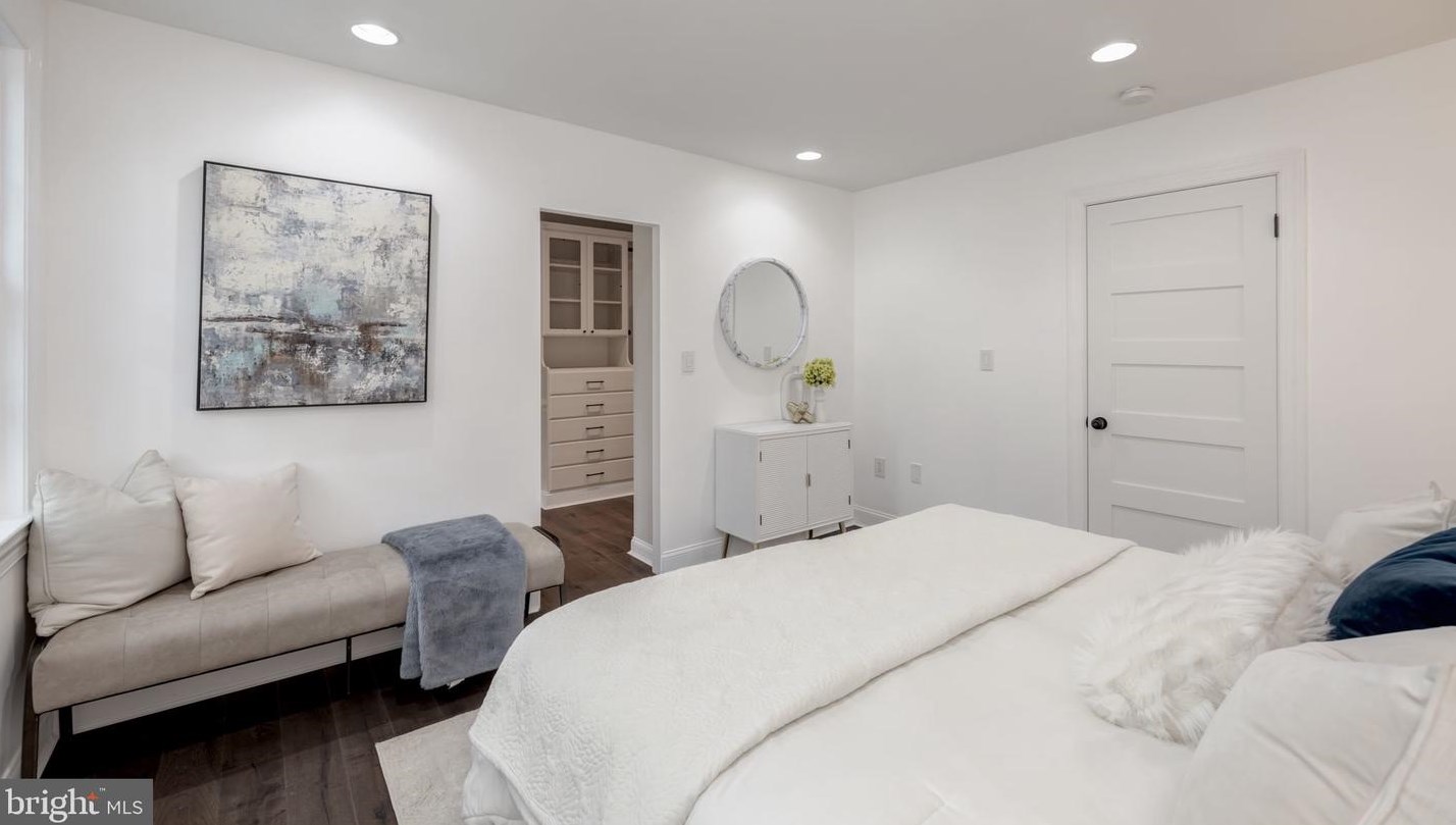 629 4 St, Washington DC 20002-4905 exterior