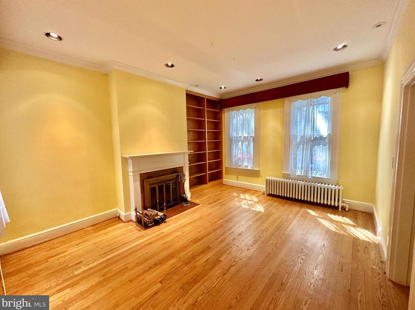 947 25th St Nw, Washington, DC 20037