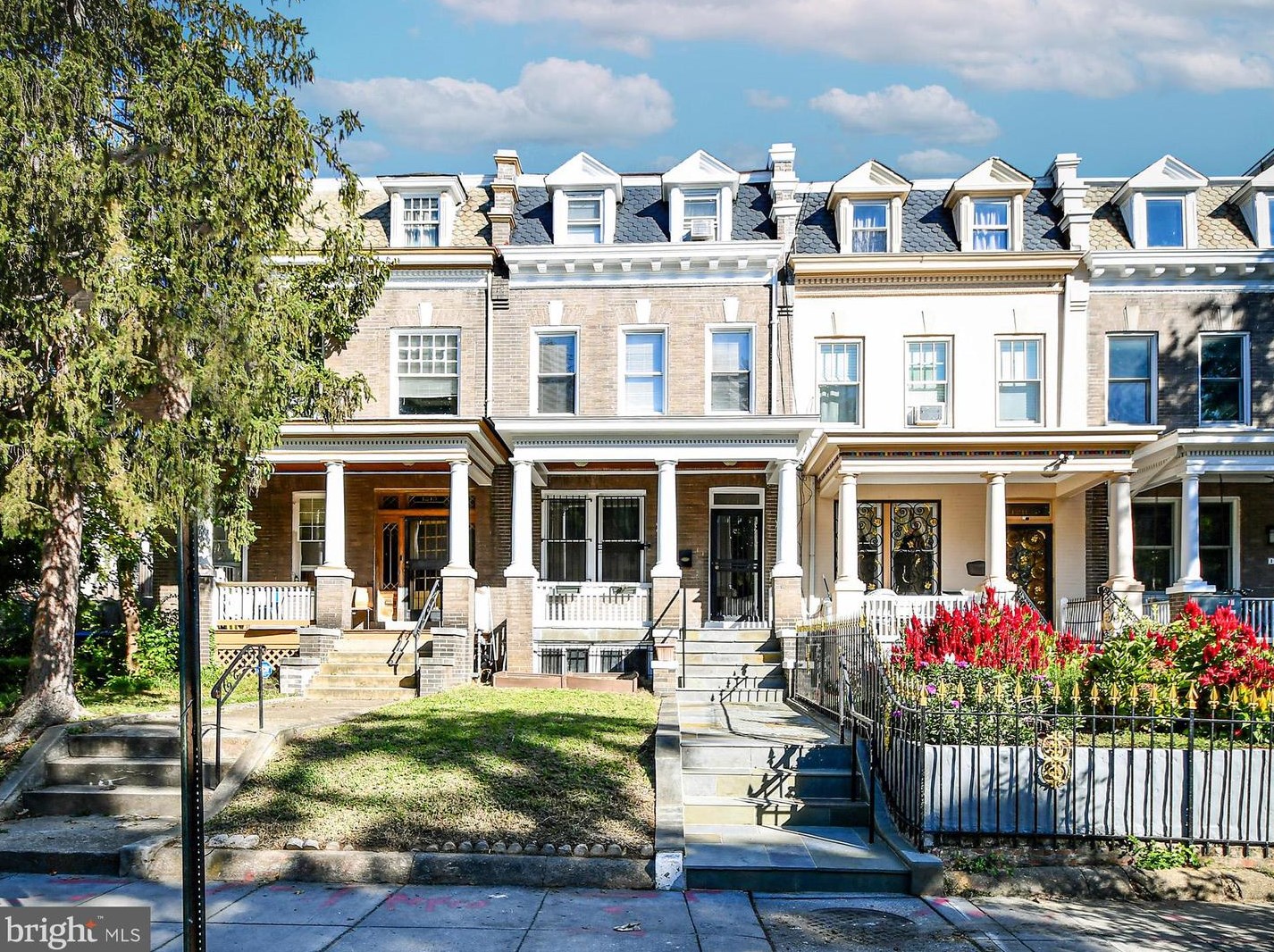 1213 Lamont St Nw, Washington, DC 20010