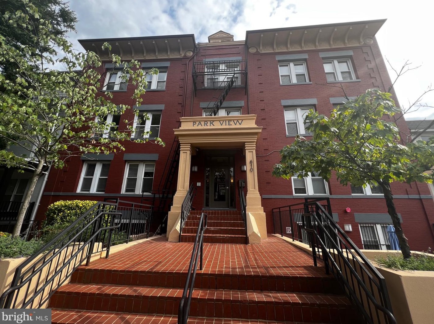 610 Irving St Nw #105, Washington, DC 20010