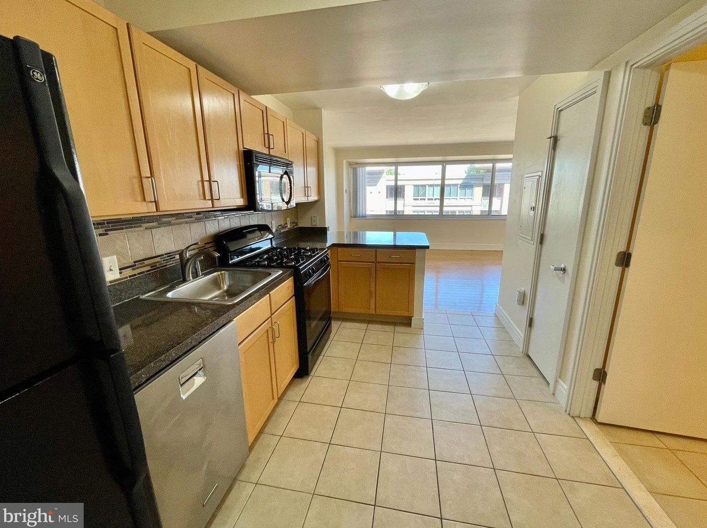 800 4th St Sw #s515, Washington, DC 20024