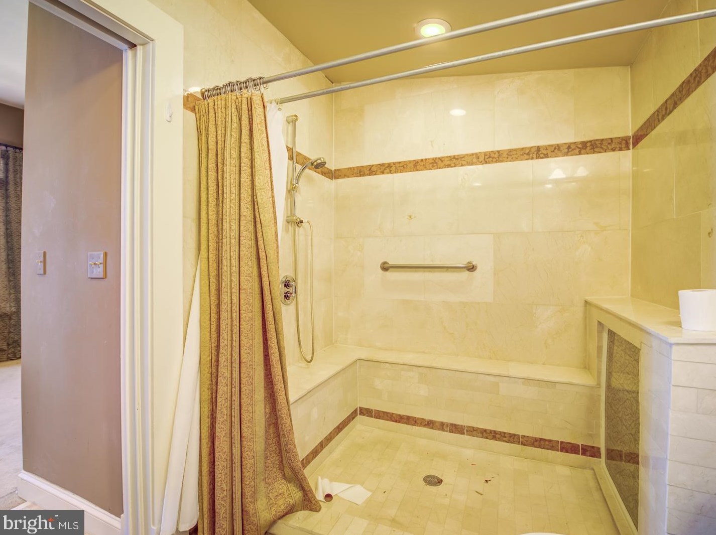 1324 Kenyon St, Washington DC 20010-2493 exterior