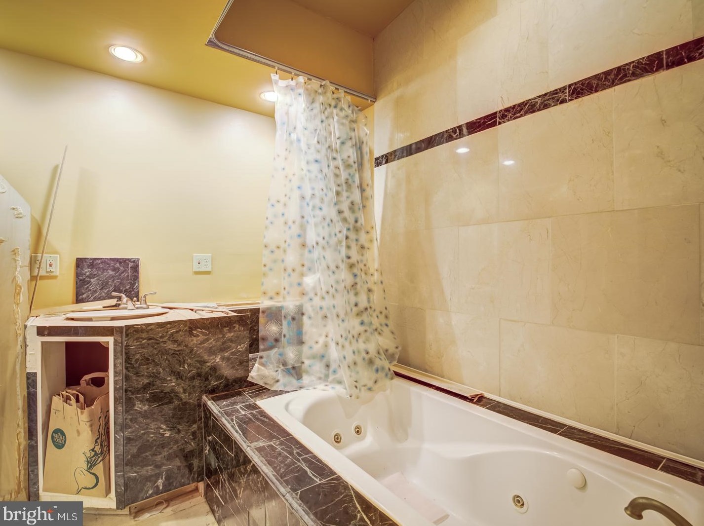 1324 Kenyon St, Washington DC 20010-2493 exterior