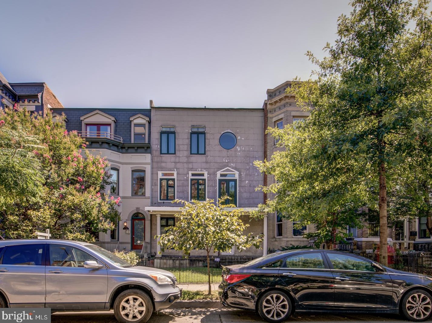 1324 Kenyon St, Washington DC 20010-2493 exterior