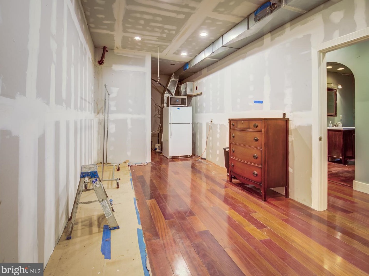 1324 Kenyon St, Washington DC 20010-2493 exterior