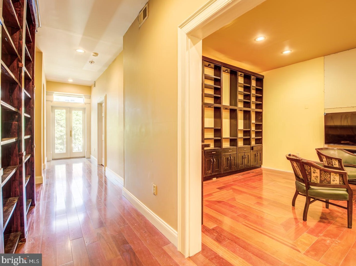 1324 Kenyon St, Washington DC 20010-2493 exterior