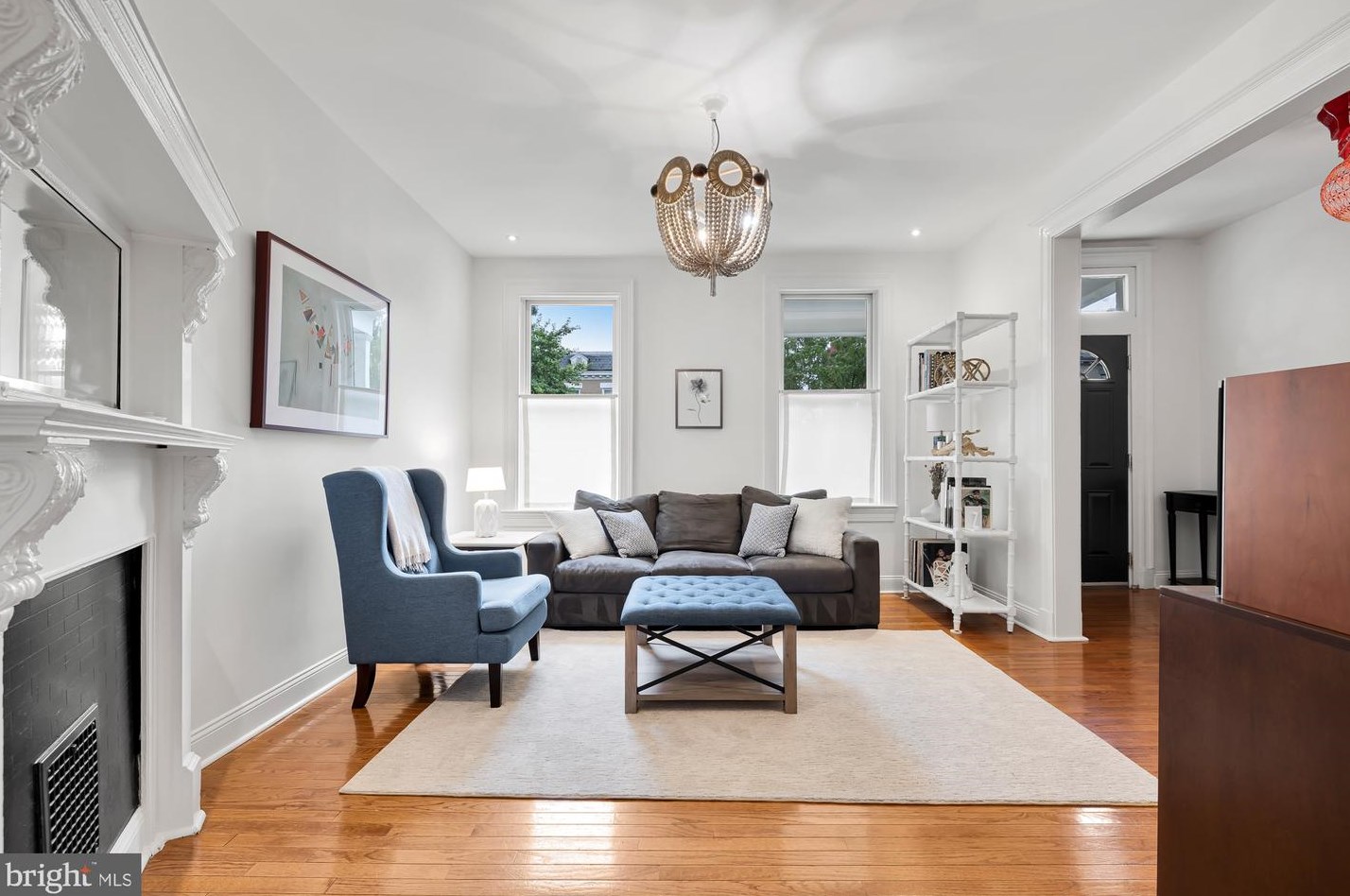 613 Kenyon St, Washington DC  20010-2909 exterior