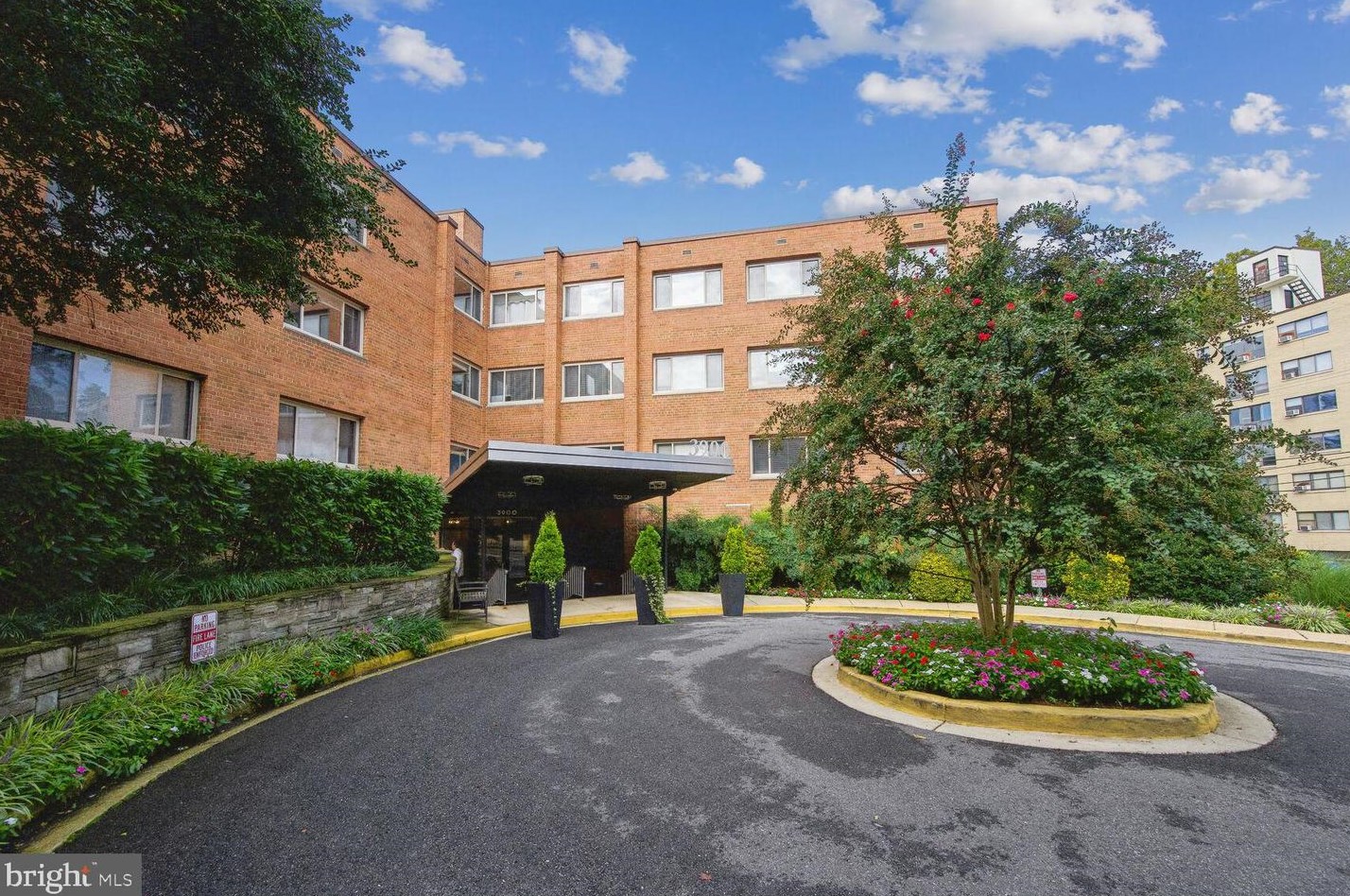 3900 Tunlaw Rd Nw #517, Washington, DC 20007