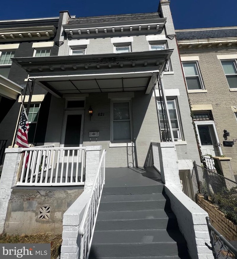621 Kenyon St Nw, Washington, DC 20010