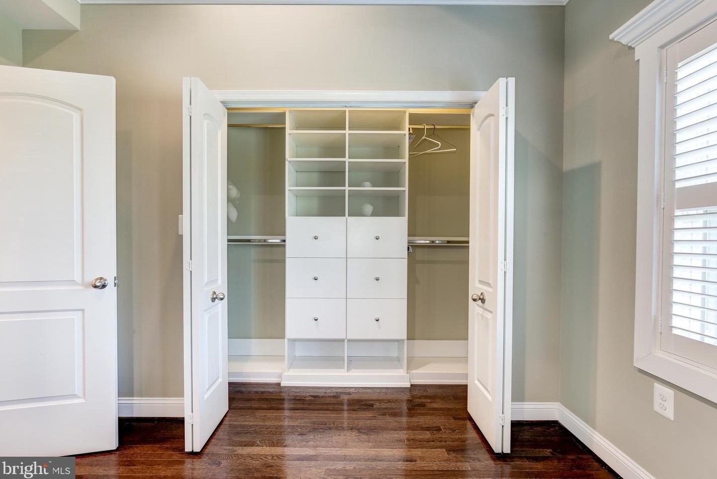 408 Emerson St, Washington DC 20011-6114 exterior