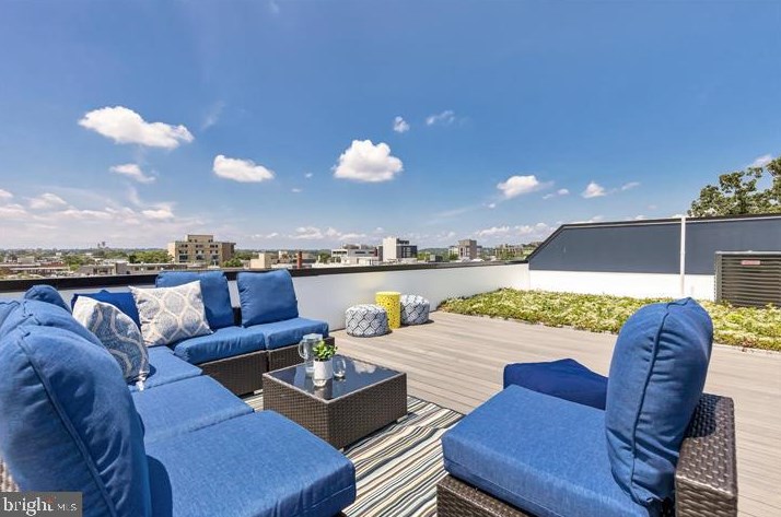 537 Park Rd Nw #ph1, Washington, DC 20010