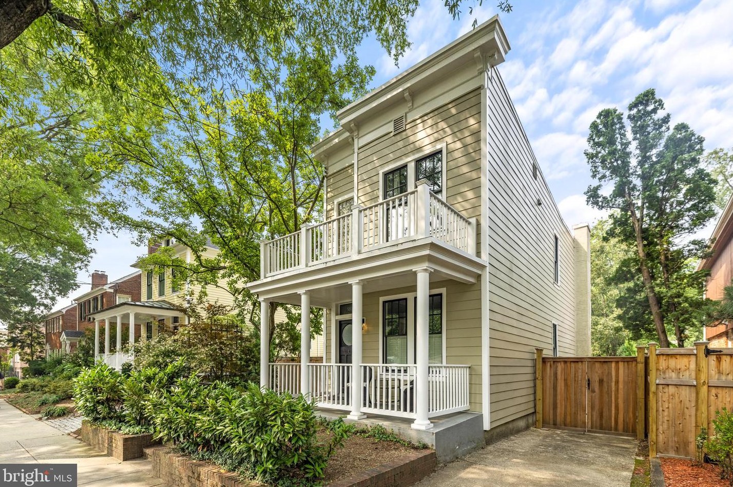 5212 Macarthur Blvd Nw, Washington, DC 20016