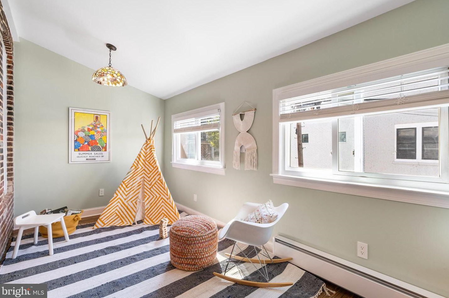 1922 4th St, Washington DC  20002-1251 exterior