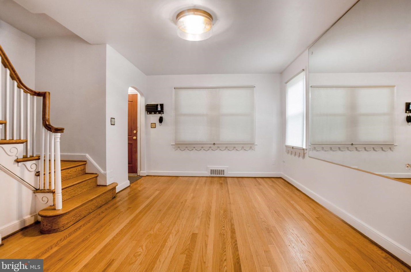 1608 Fort Dupont St, Washington DC  20020-1053 exterior