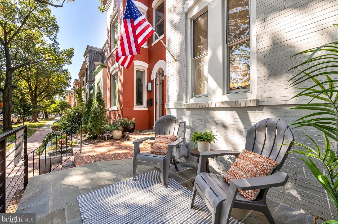 235 14th St, Washington, DC 20003-2366