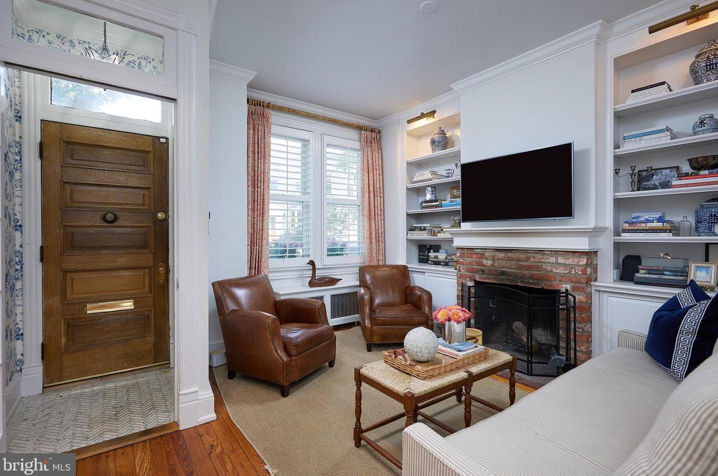 127 Duddington Pl, Washington DC 20003-2610 exterior