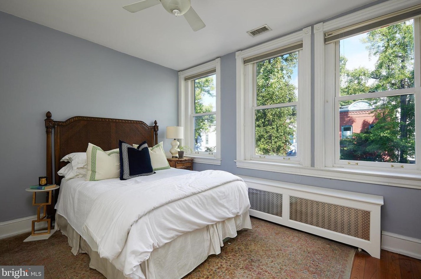 127 Duddington Pl, Washington DC 20003-2610 exterior