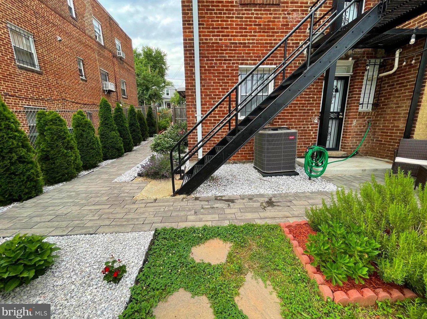 4709 Jay St, Washington DC 20019-3753 exterior