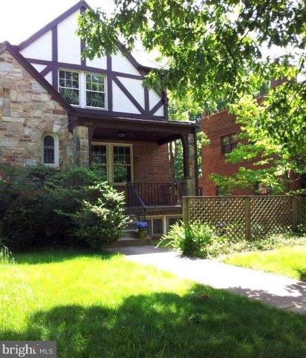 2925 Bellevue Ter Nw, Washington, DC 20016