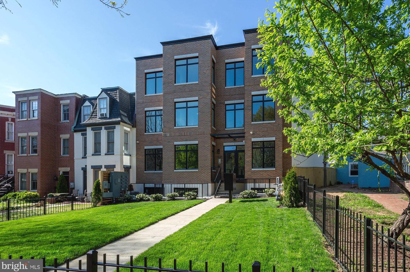 1220 Potomac Ave Se #7, Washington, DC 20003
