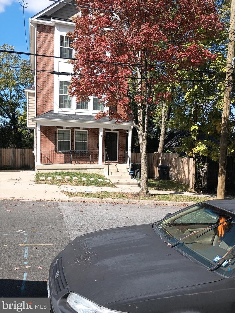 316 56th St Ne, Washington, DC 20019