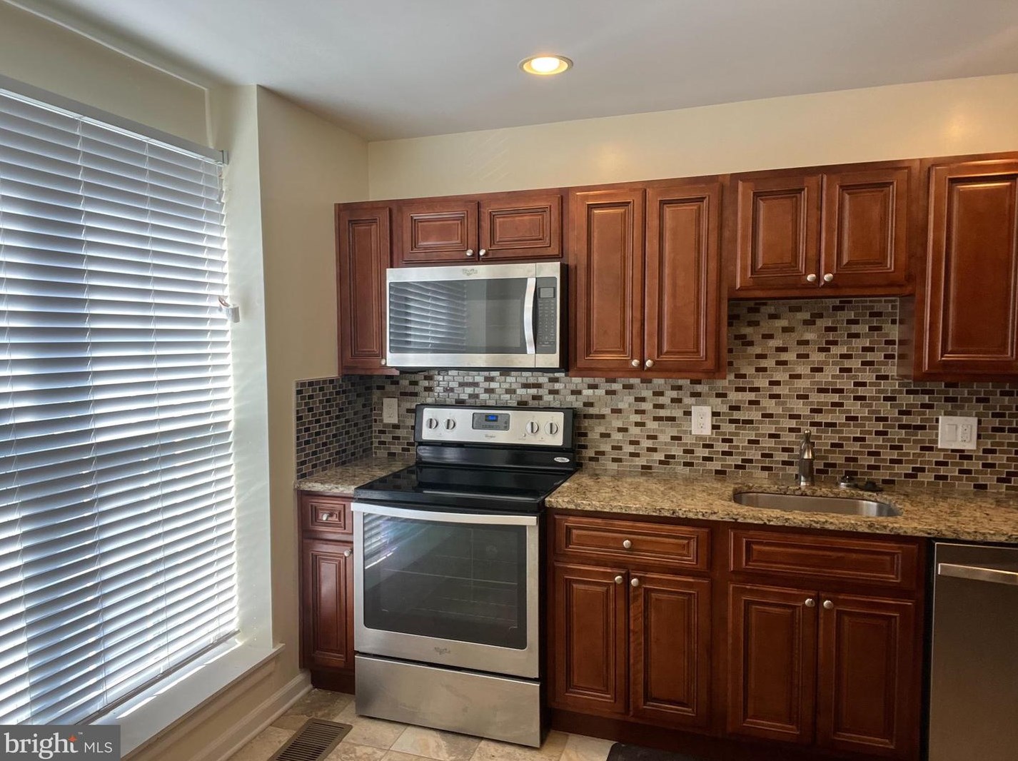 2232 Ridge Pl Se, Washington, DC 20020