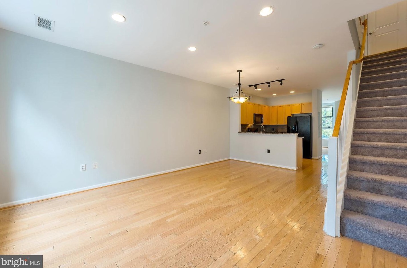343 Cedar St Nw #105, Washington, DC 20012