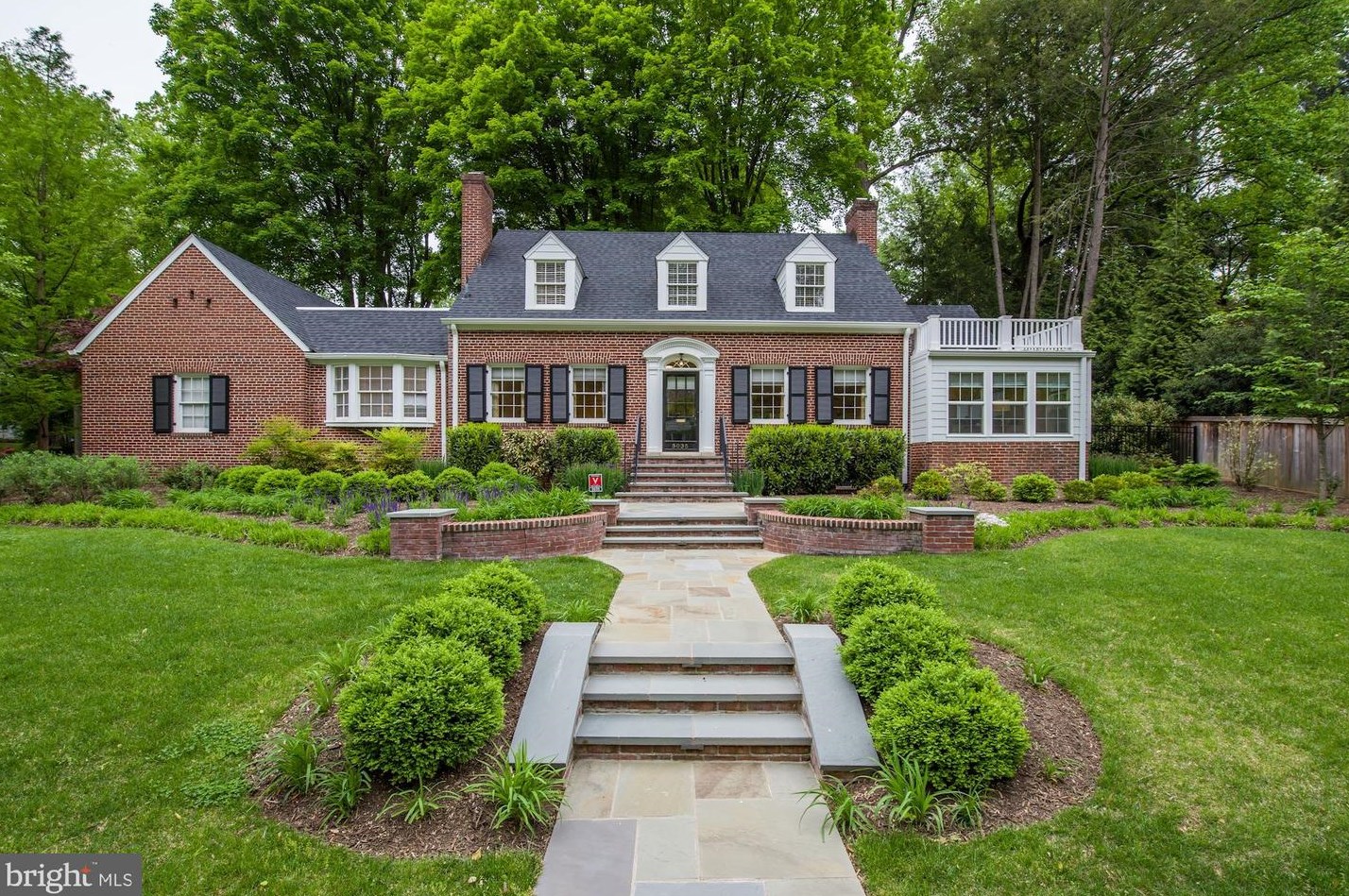 5035 Rockwood Pkwy Nw, Washington, DC 20016