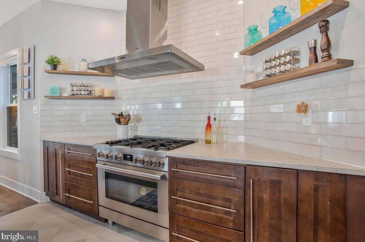 5106 14th St, Washington DC  20011-6928 exterior