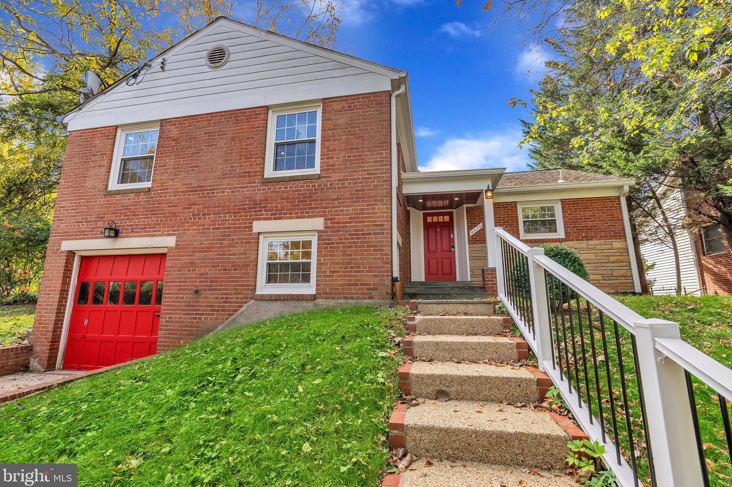 4472 Upton St Nw, Washington, DC 20016