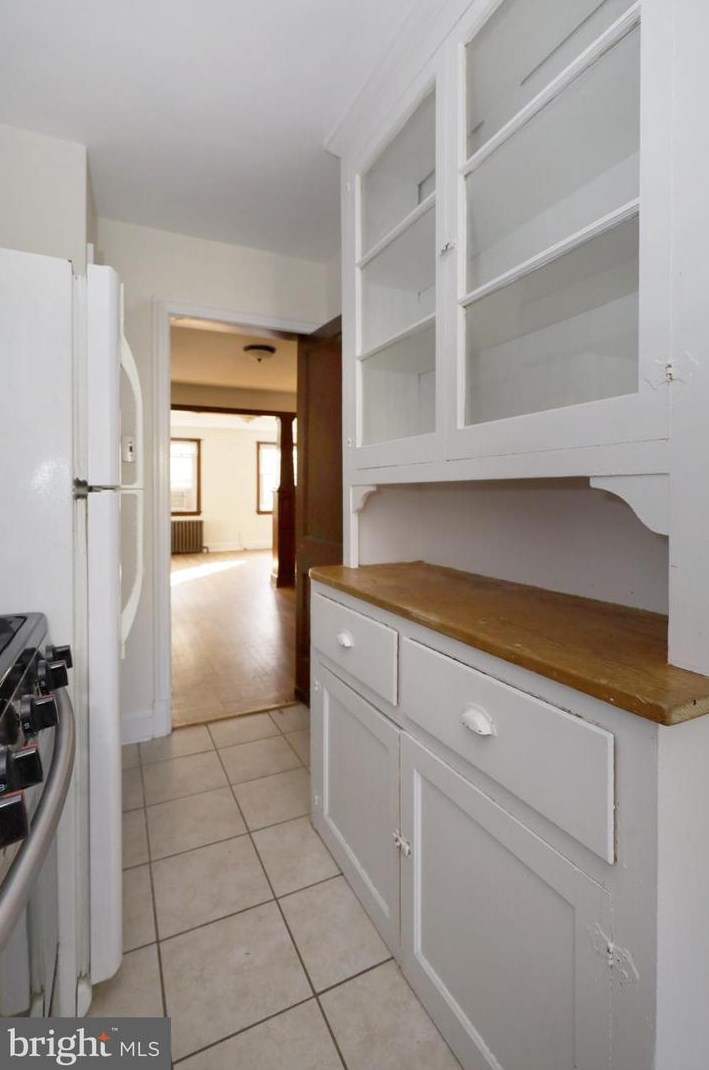 2304 40th St, Washington DC 20019-3304 exterior