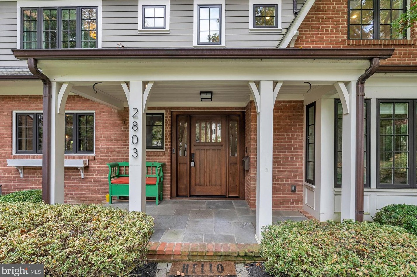 2803 Arizona Ter Nw, Washington, DC 20016