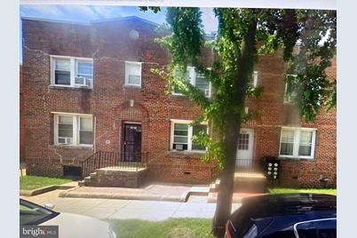 1012 16th Street NE, Washington, DC 20002 - Photo 1