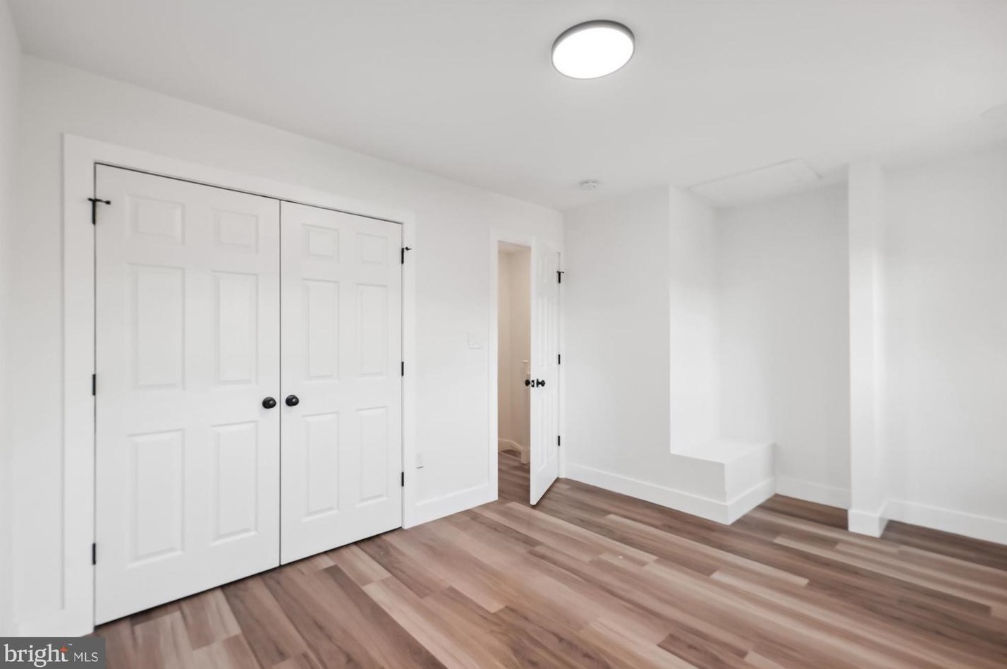 186 35th St, Washington, DC 20019-7421