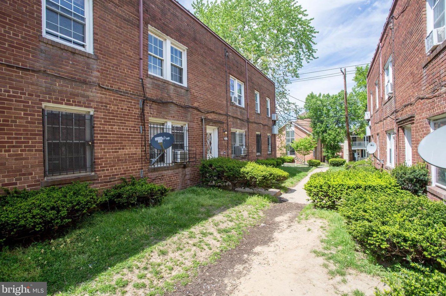 4819 Sheriff Rd Ne #1, Washington, DC 20019