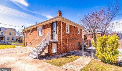 609 49th Pl Ne, Washington, DC 20019